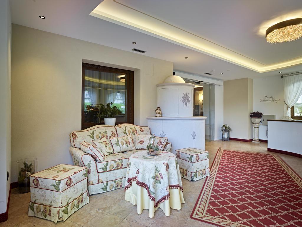 Hotel Belvedere Srl Фай-делла-Паганелла Екстер'єр фото